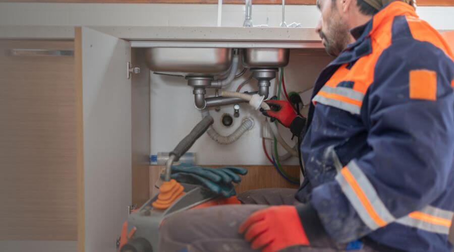 Professional slab leak plumber services in Oronoco, MN